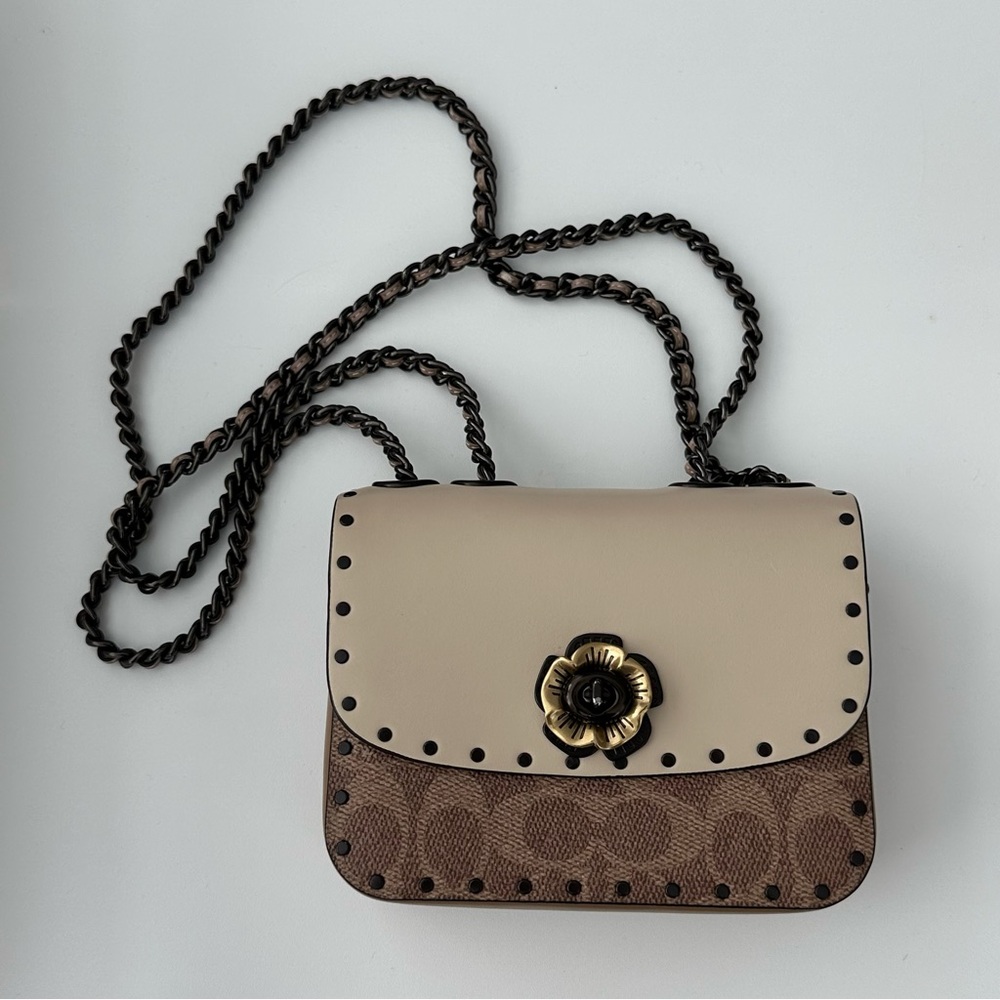 Coach Madison Shoulder Bag 16